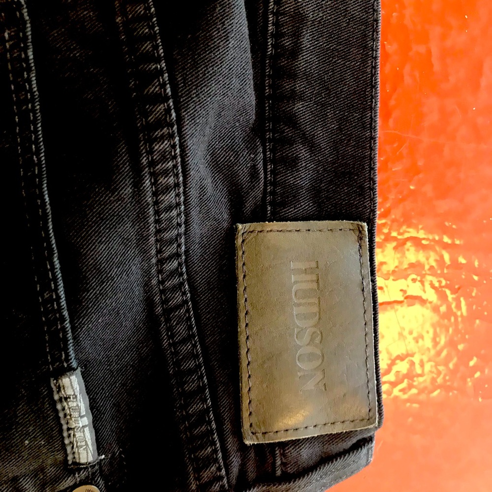 Black Hudson jeans used straight leg fit